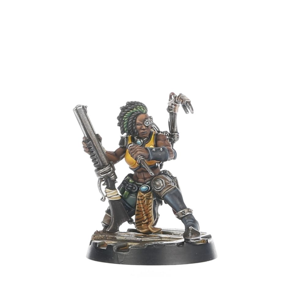 NECRO: ESCHER BLADES OF THE MATRIARCH