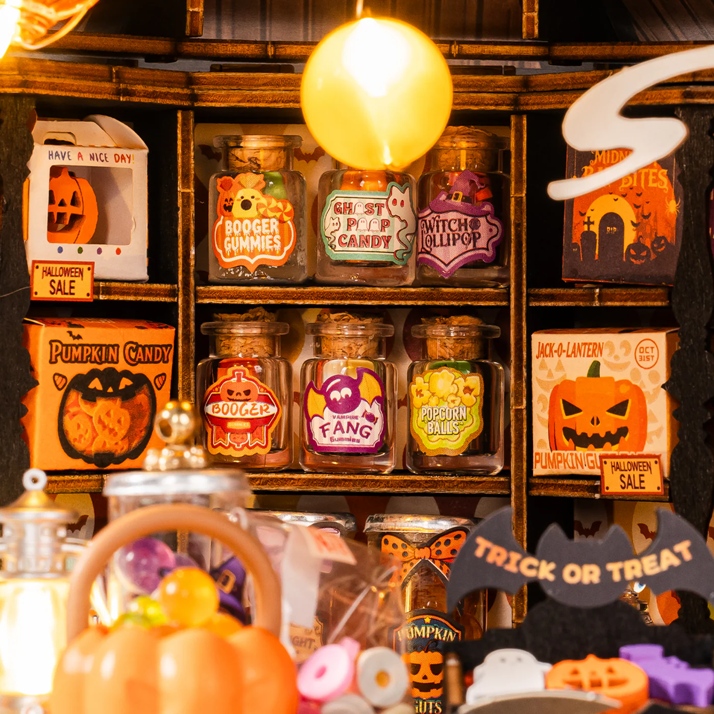 Rolife DIY Miniature House - Haunted Candy House