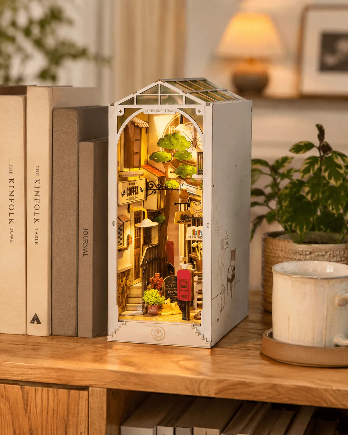Rolife DIY Book Nook Kit - Sunshine Town